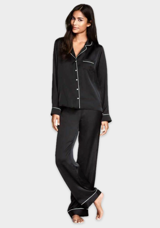 THE SERENE PIPING LOUNGE SET